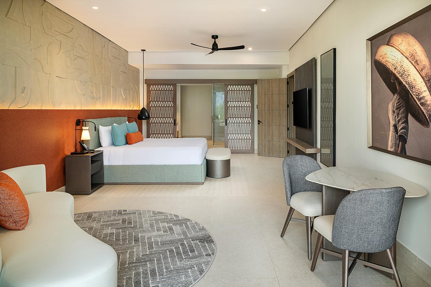 Club Azure Ocean Deluxe 1 Bdrm Ste- Kg LuxuriaVacations