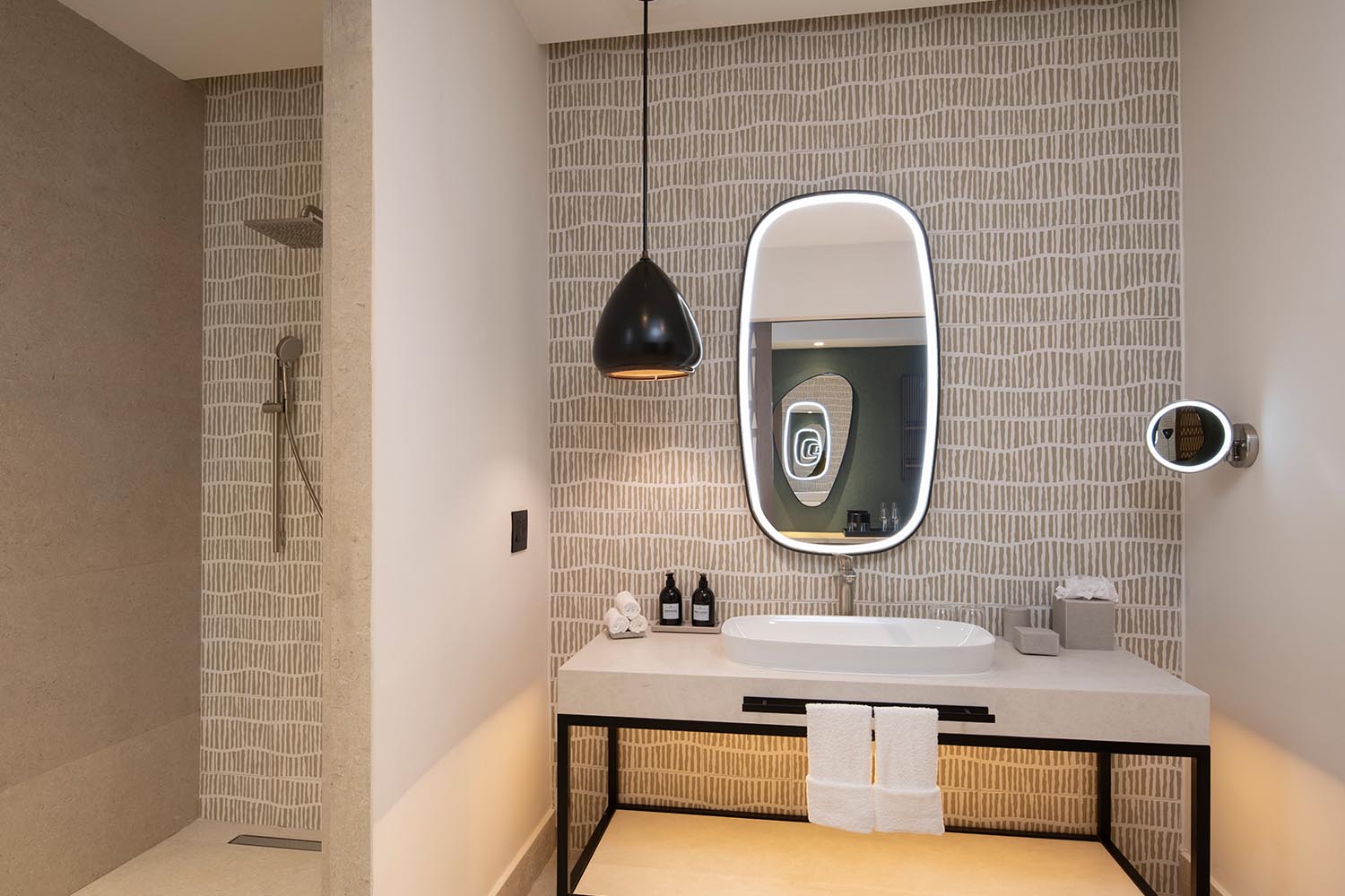 Club Azure Ocean View Room - 1 King LuxuriaVacations