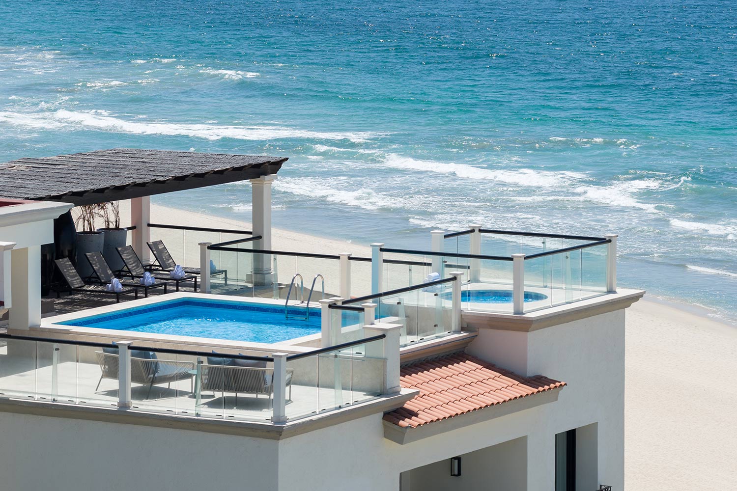 Club Deluxe Master Penthouse Suite LuxuriaVacations