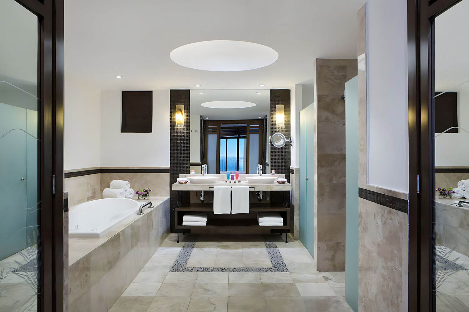 Club Ocean Front One Bedroom Master Suite LuxuriaVacations