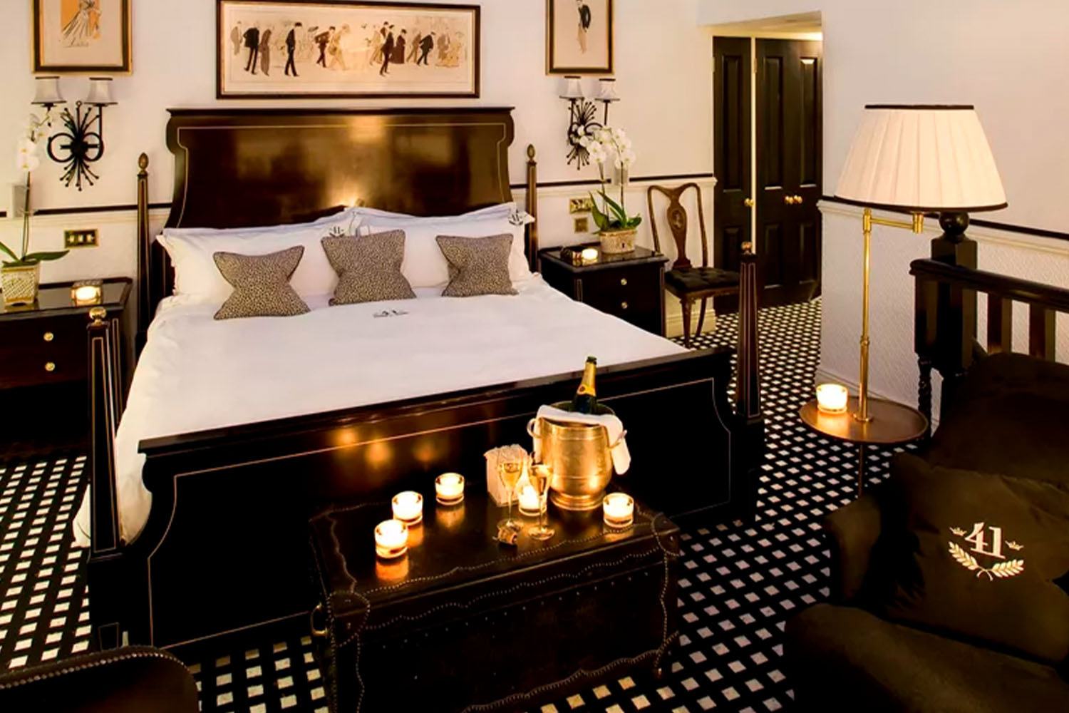 Conservatory Suite LuxuriaVacations