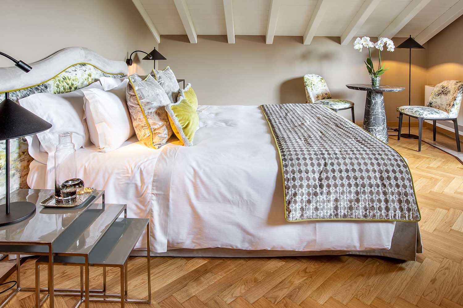 Contadi Tower Suite LuxuriaVacations