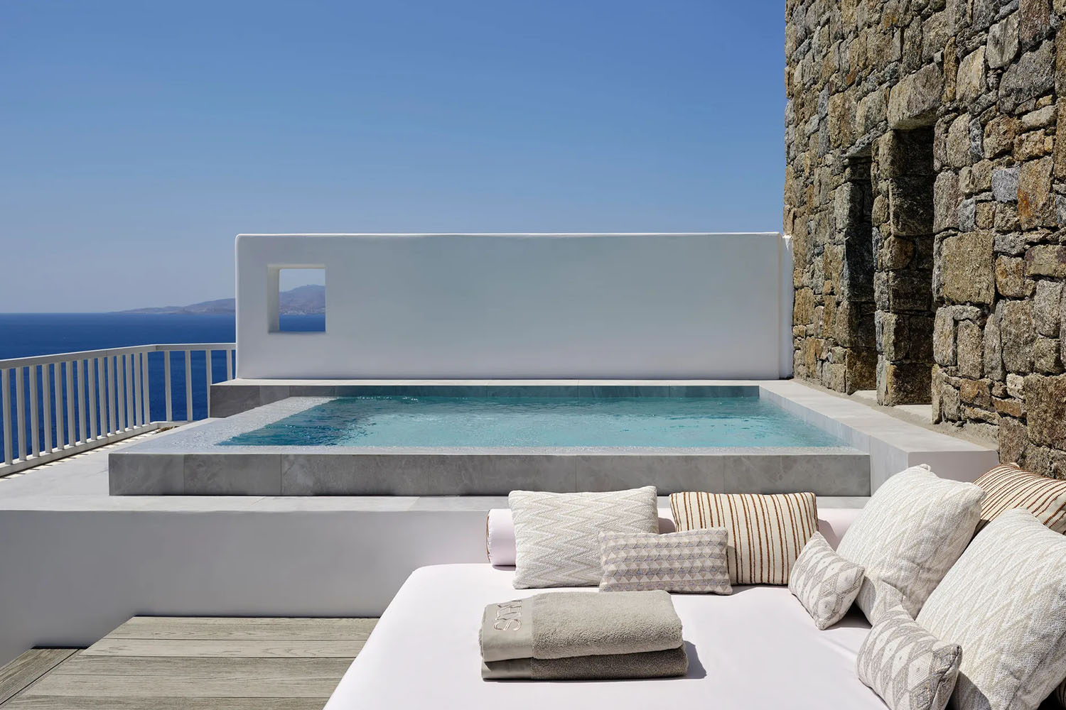 DELTA Room with Private Pool & Sea View LuxuriaVacations