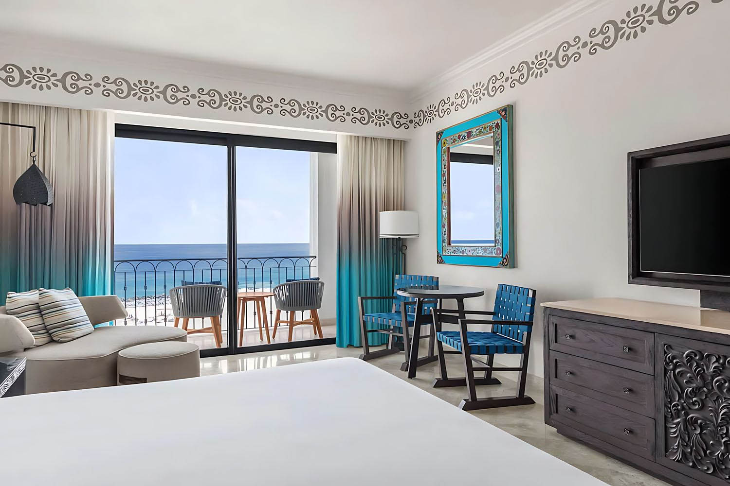 Deluxe 1 King Bed Oceanfront Balcony LuxuriaVacations