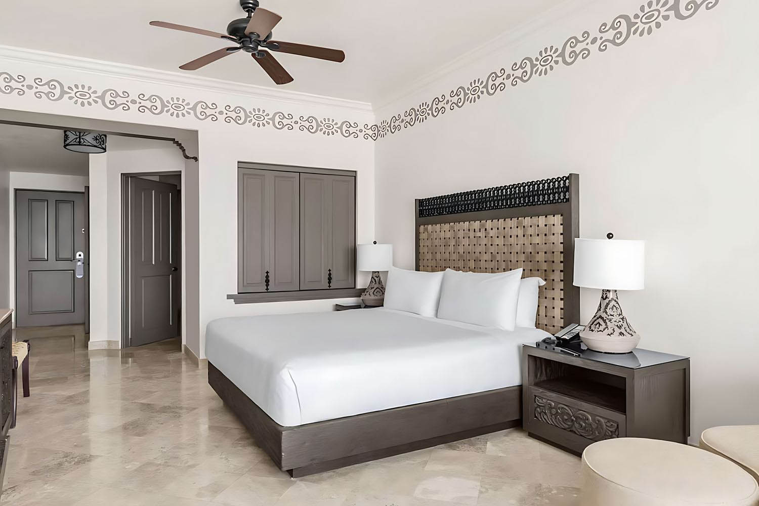 Deluxe 1 King Bed Oceanview Balcony LuxuriaVacations