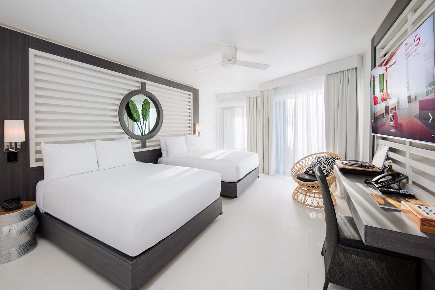 Deluxe Double Room Ocean View LuxuriaVacations