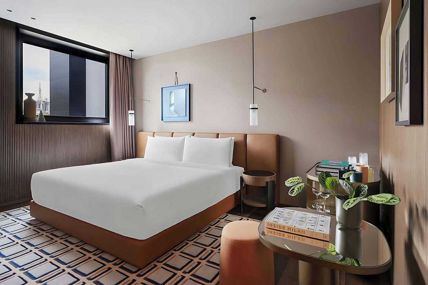 Deluxe Guest room, 1 King LuxuriaVacations
