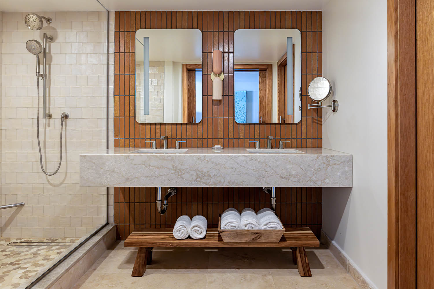 Deluxe Guest room, 1 King, Ocean View LuxuriaVacations