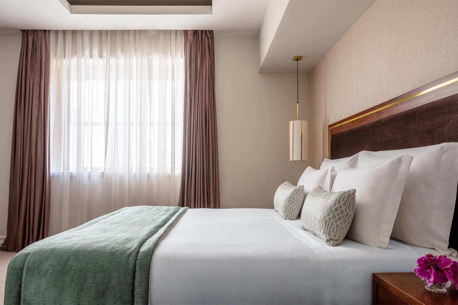 Deluxe Room LuxuriaVacations