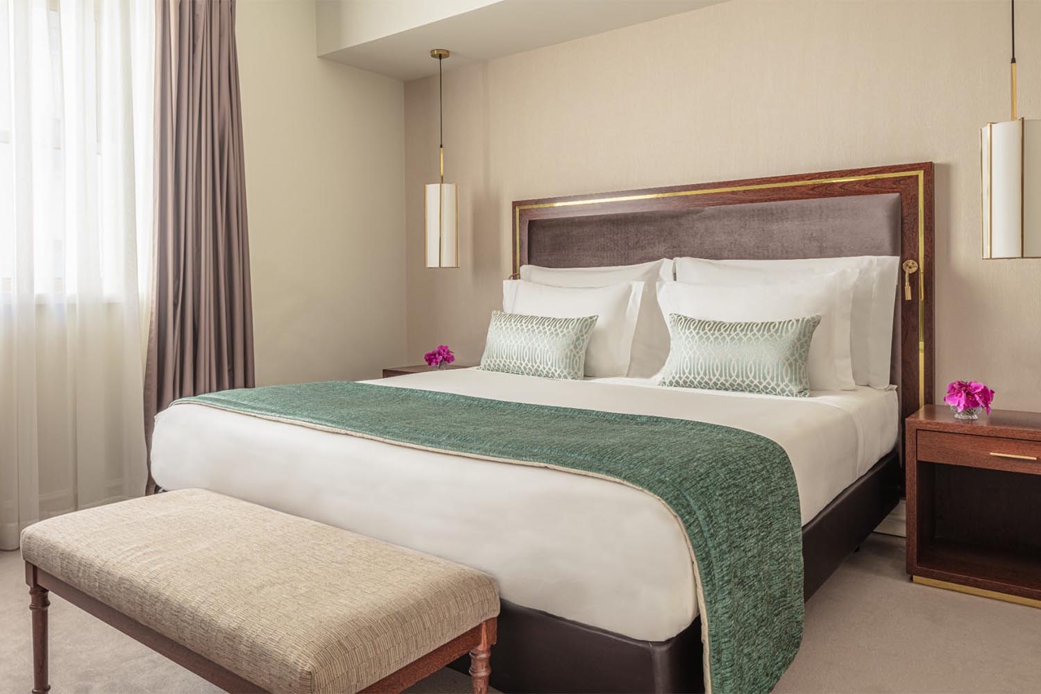 Deluxe Room LuxuriaVacations