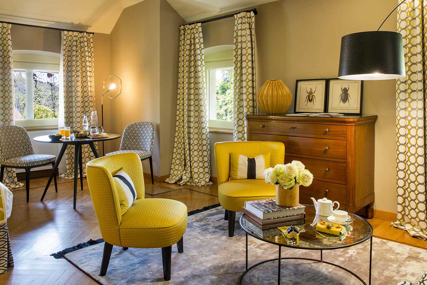 Deluxe Room LuxuriaVacations