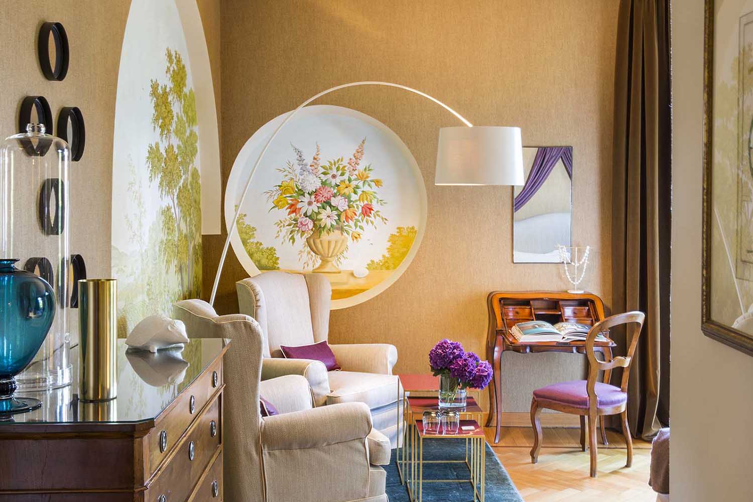 Deluxe Room LuxuriaVacations