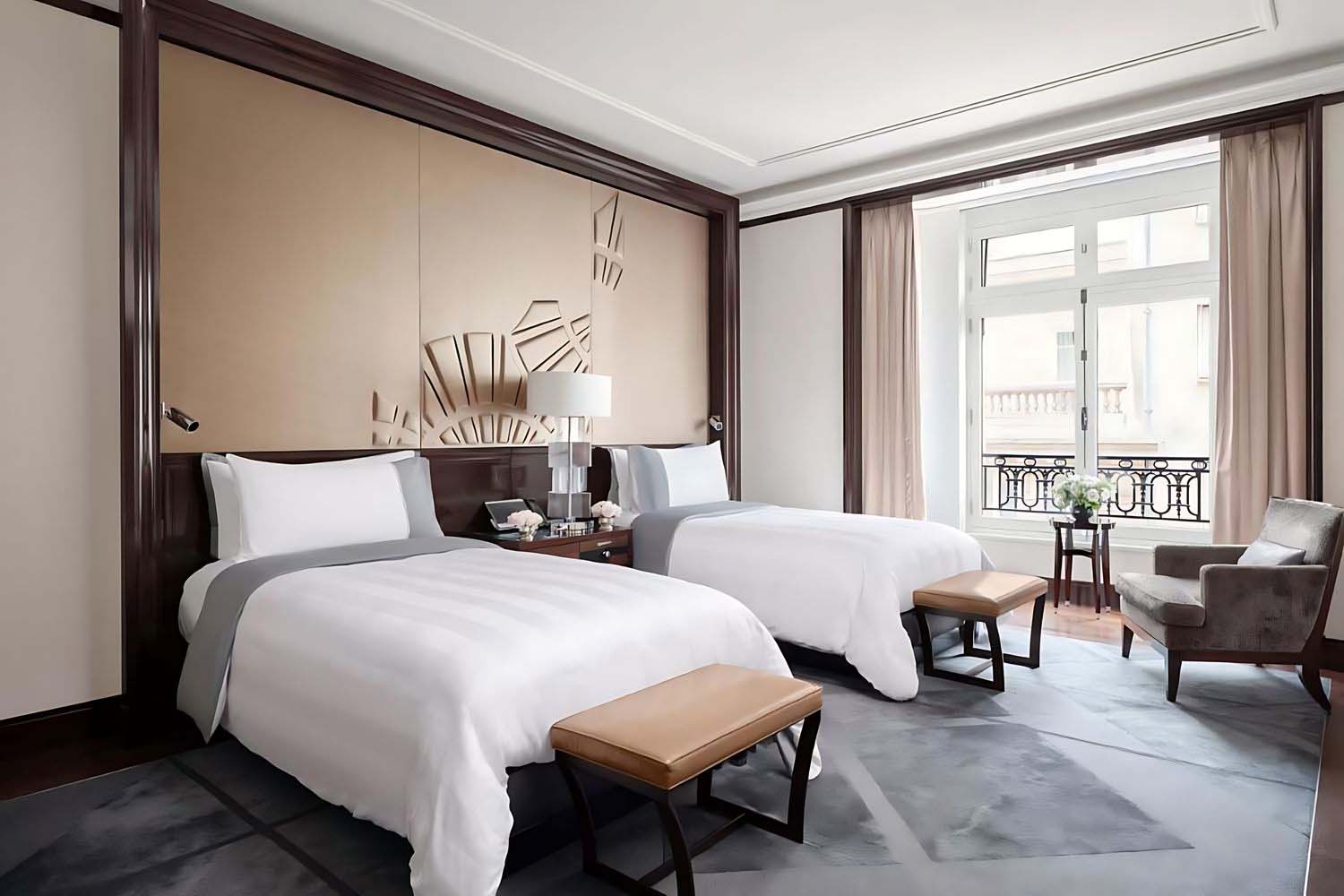 Deluxe Room Twin LuxuriaVacations