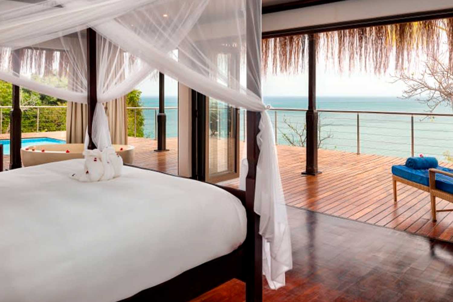 Deluxe Sea View Pool Villa LuxuriaVacations