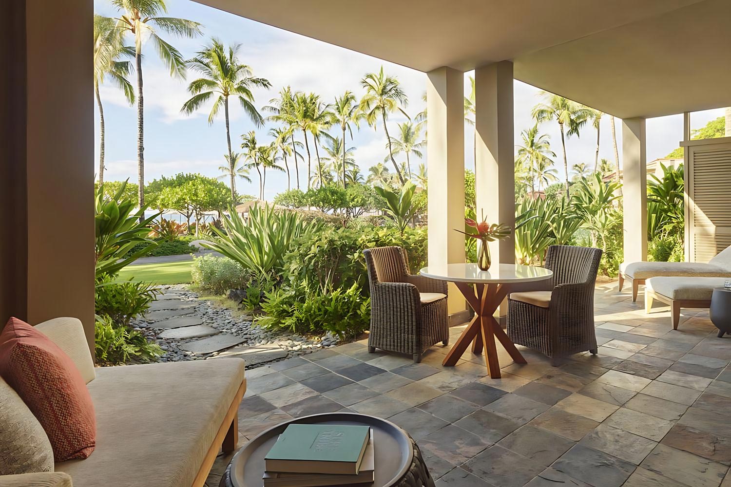 Deluxe Suite – ʻOhana LuxuriaVacations