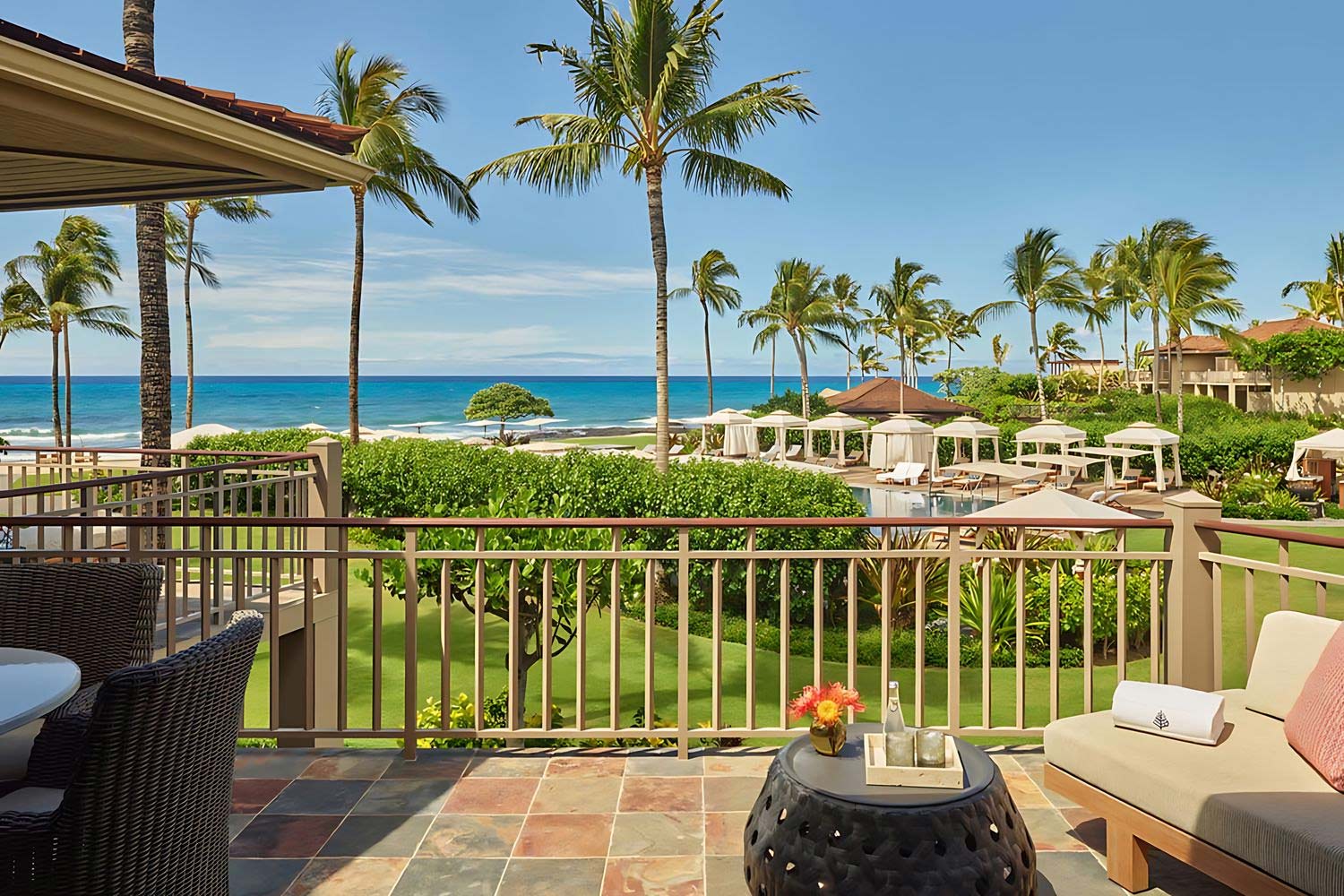 Deluxe Suite – Prime Ocean View LuxuriaVacations
