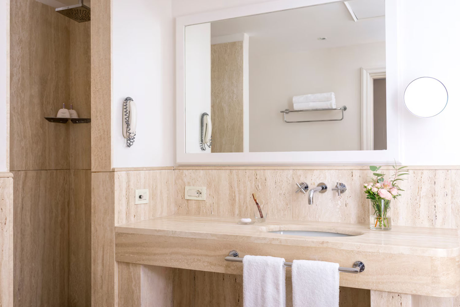 Deluxe with Private Pool & Garden LuxuriaVacations