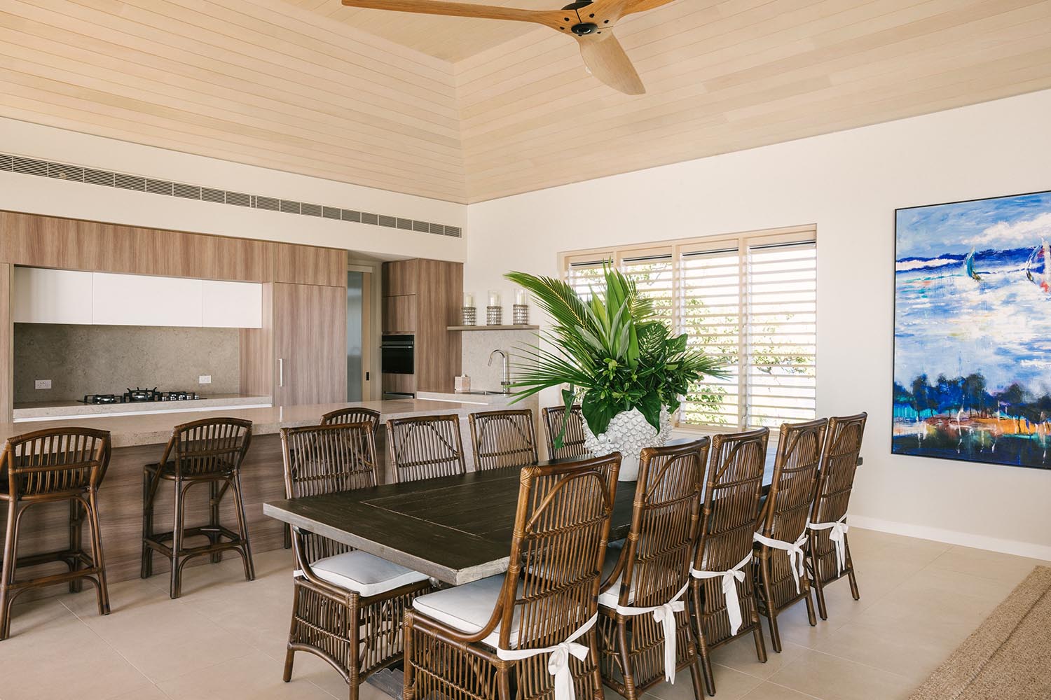 Dravuni Four Bedroom Residence LuxuriaVacations