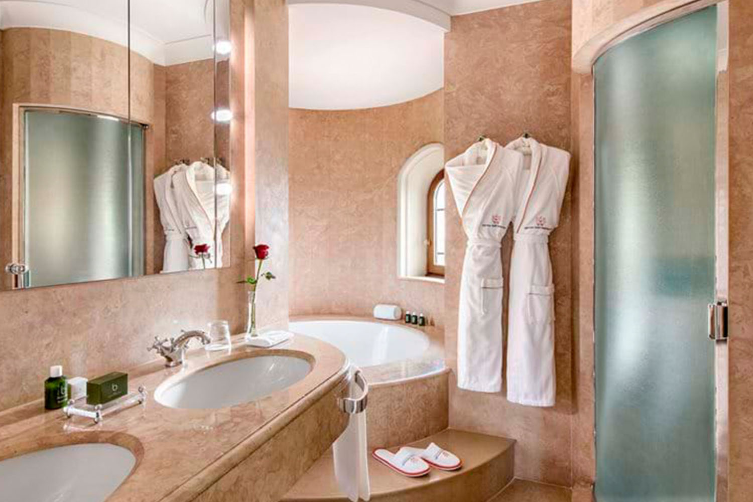 Duplex Suite LuxuriaVacations