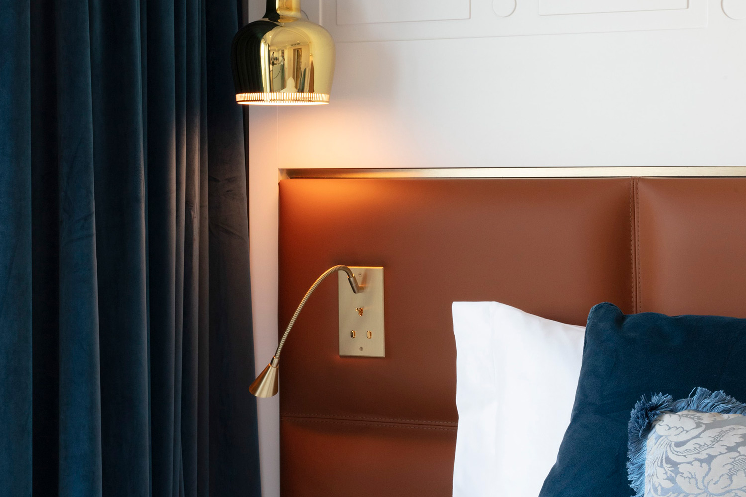 Eiffel Prestige Suite LuxuriaVacations