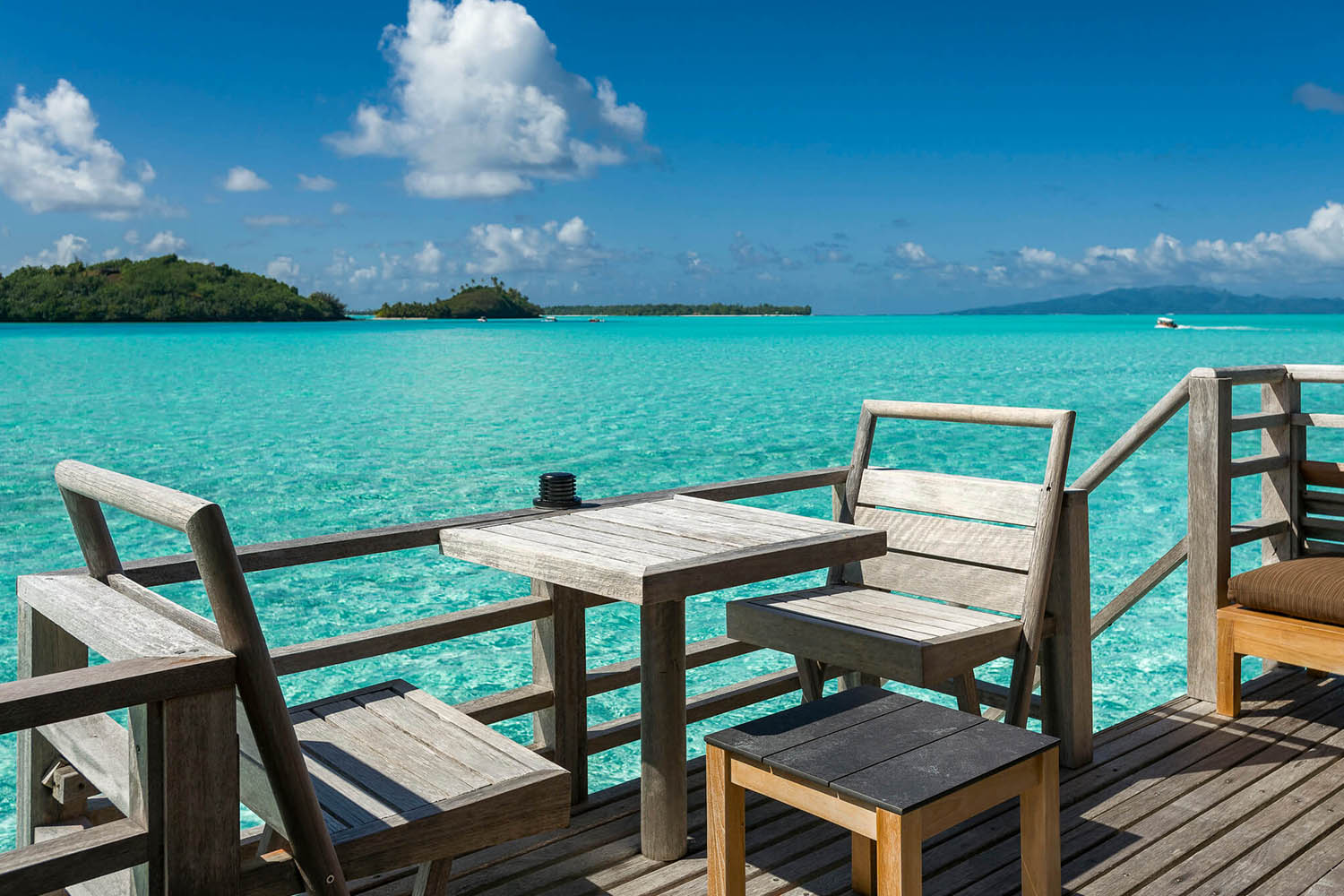 End of Pontoon Horizon Overwater Bungalows LuxuriaVacations
