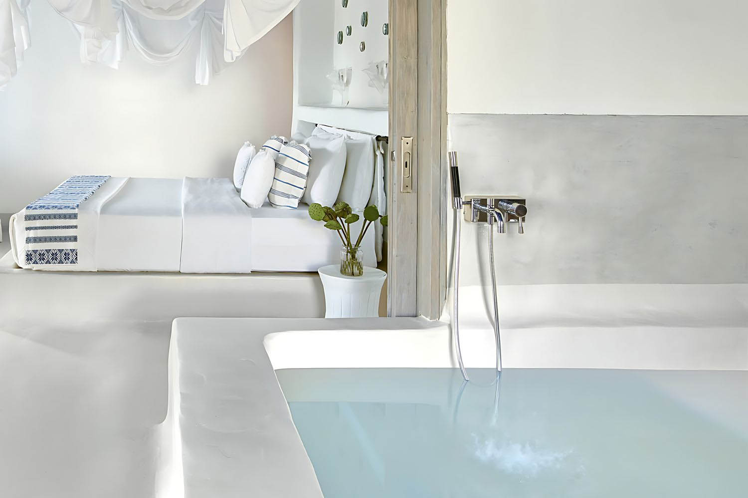 Endless Blu Villa with Private Heated Pool LuxuriaVacations