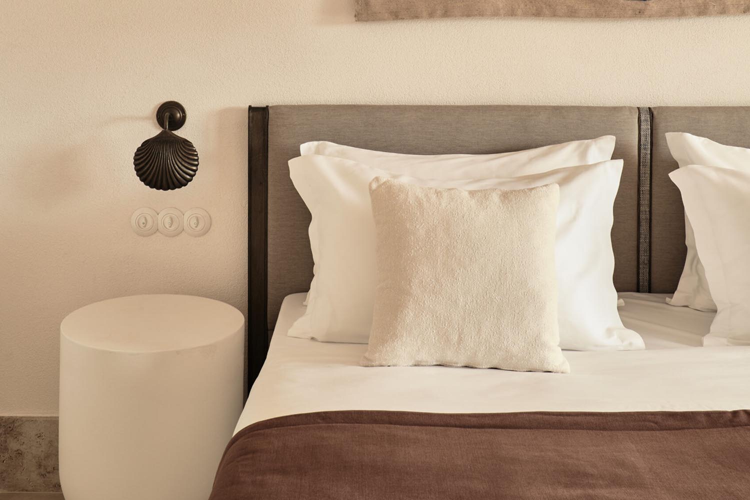 EOS Suite LuxuriaVacations