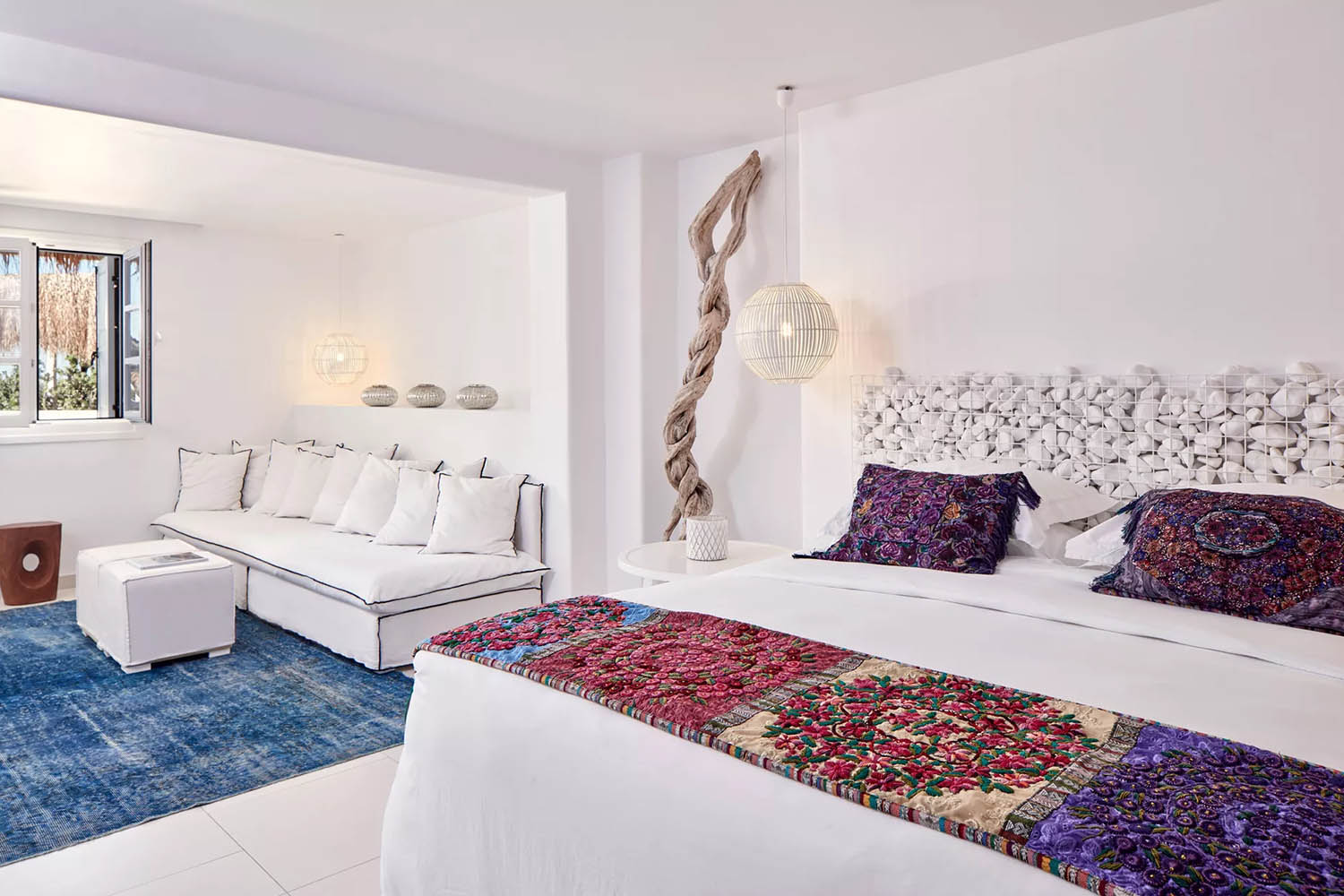 EXCLUSIVE Side Sea View Guestroom LuxuriaVacations