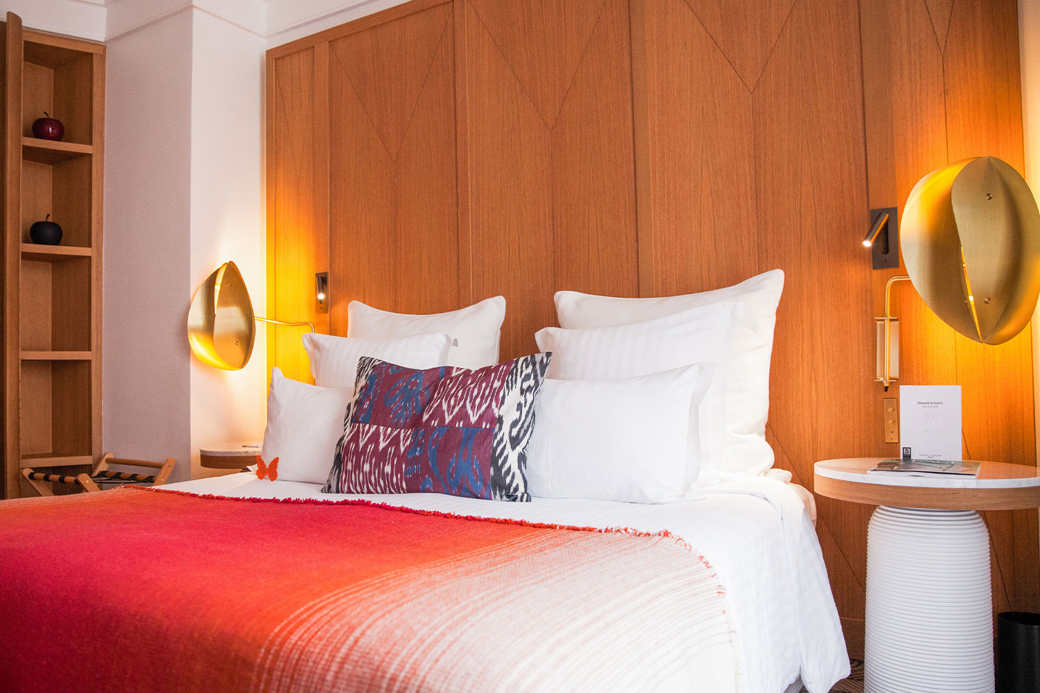 Executive Room LuxuriaVacations