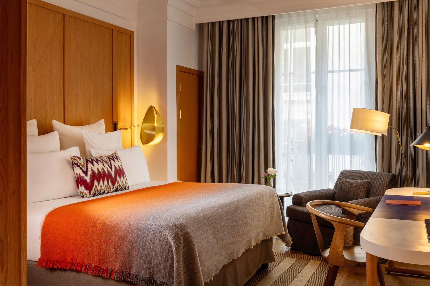 Executive Room with Balcony LuxuriaVacations