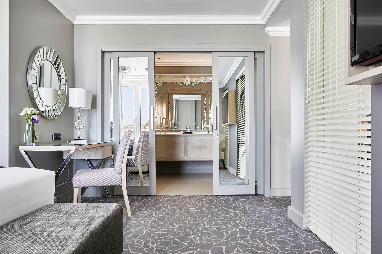 Executive Suite LuxuriaVacations
