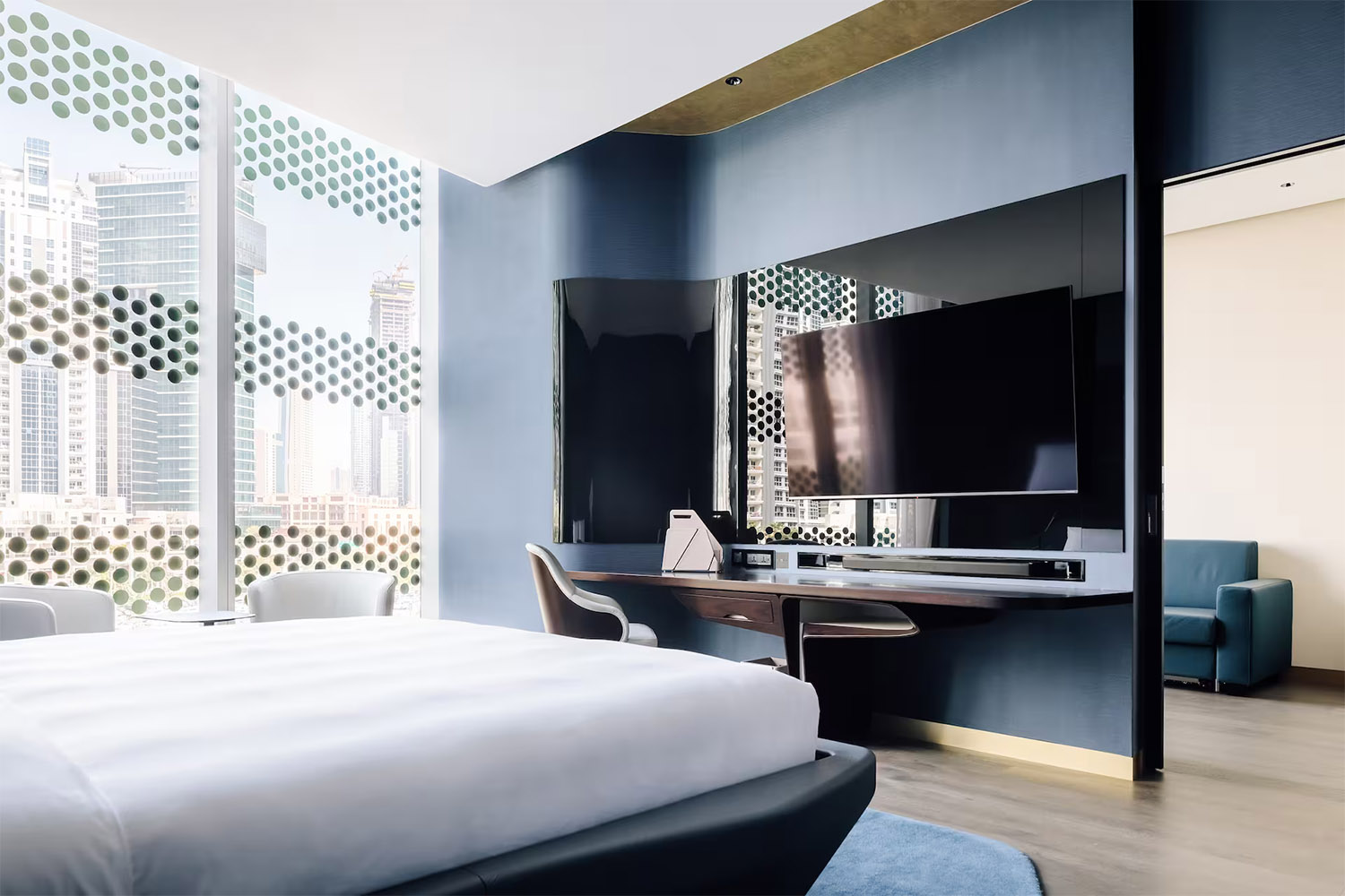 Extra ME+ Jacuzzi LuxuriaVacations