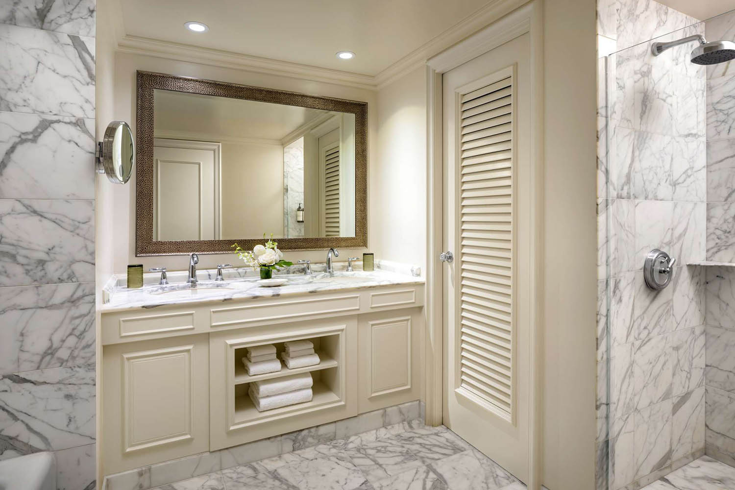 fairmont garden view queen/queen LuxuriaVacations