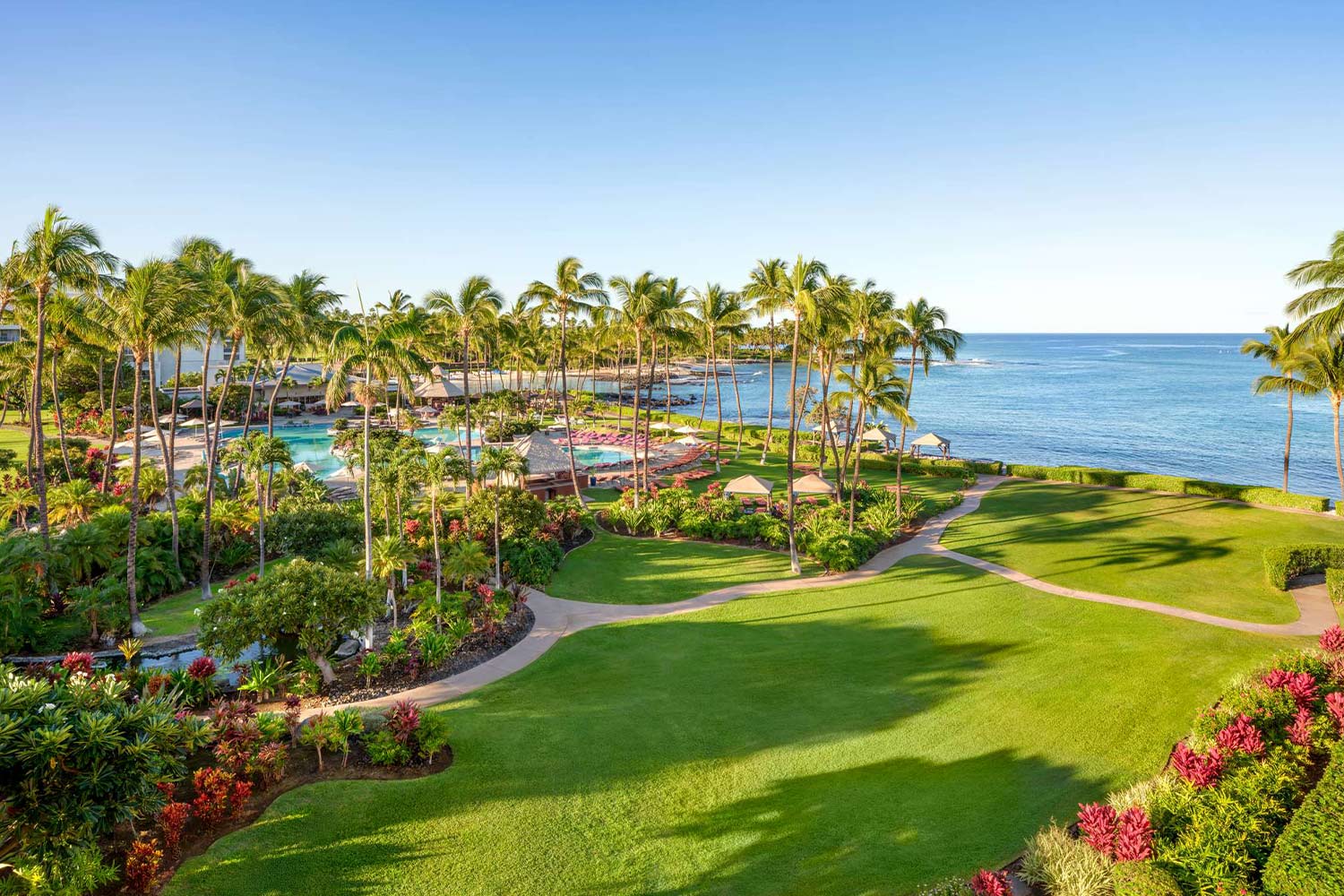 fairmont gold Queen/Queen LuxuriaVacations