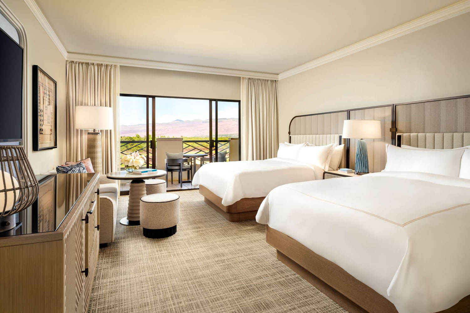 fairmont gold Queen/Queen LuxuriaVacations