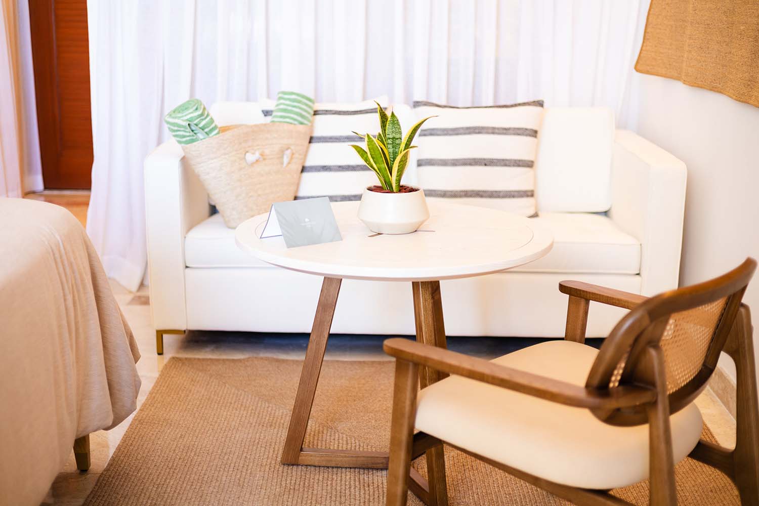 FAMILY CONCIERGE SUITE SUNSET VIEW LuxuriaVacations