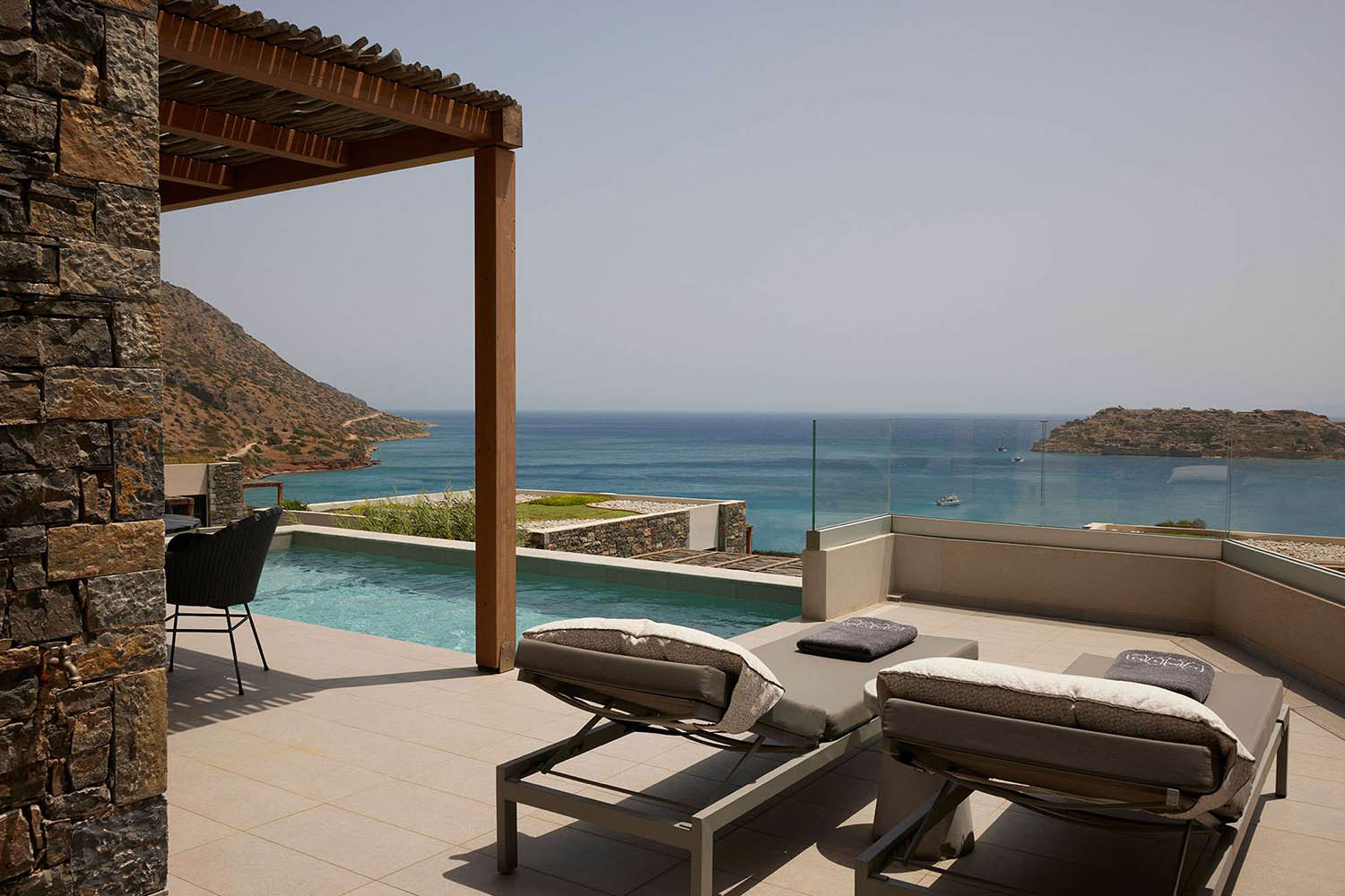 Family Duplex with Private Pool – Basement Level – Sea View LuxuriaVacations