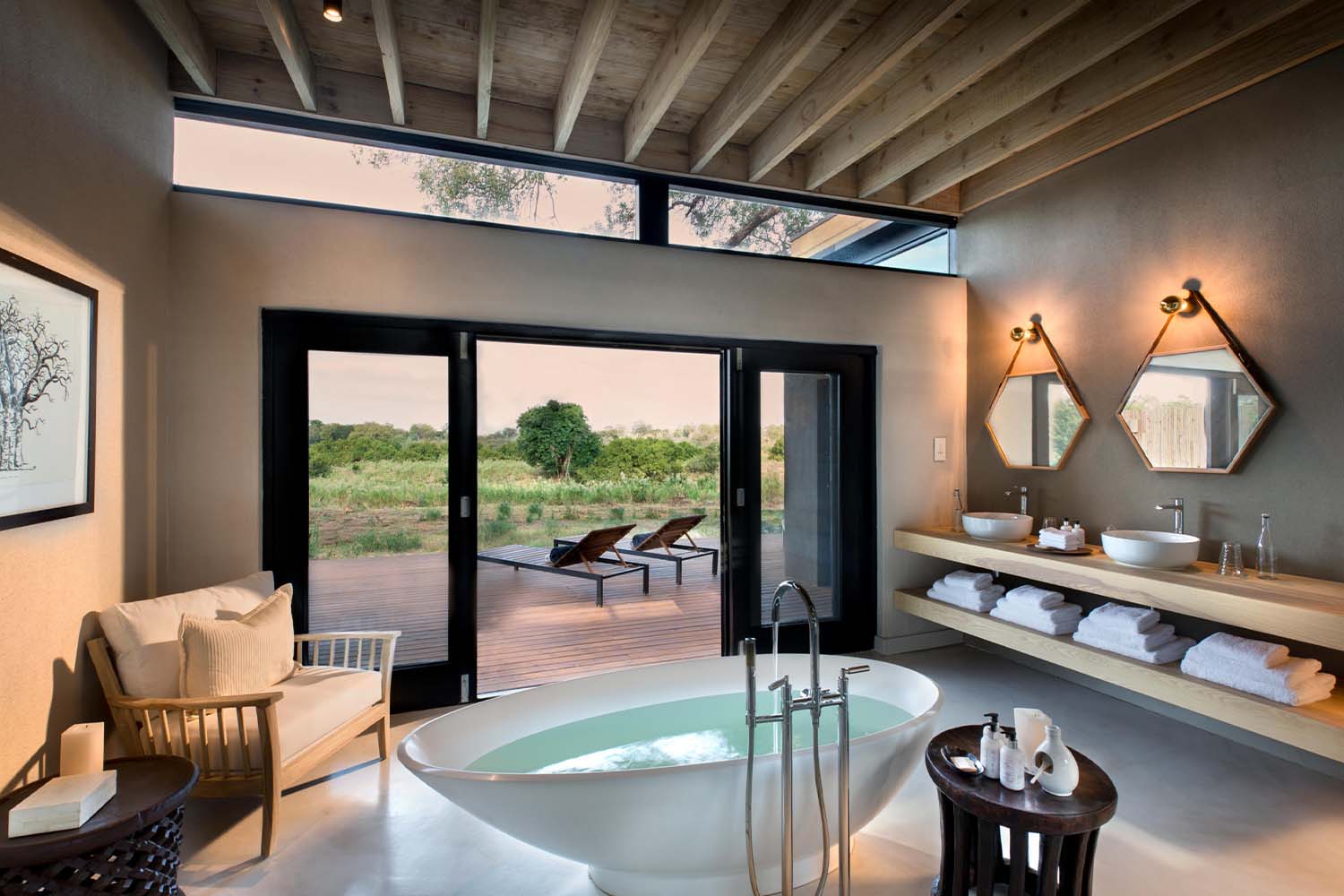 Family River Suite LuxuriaVacations