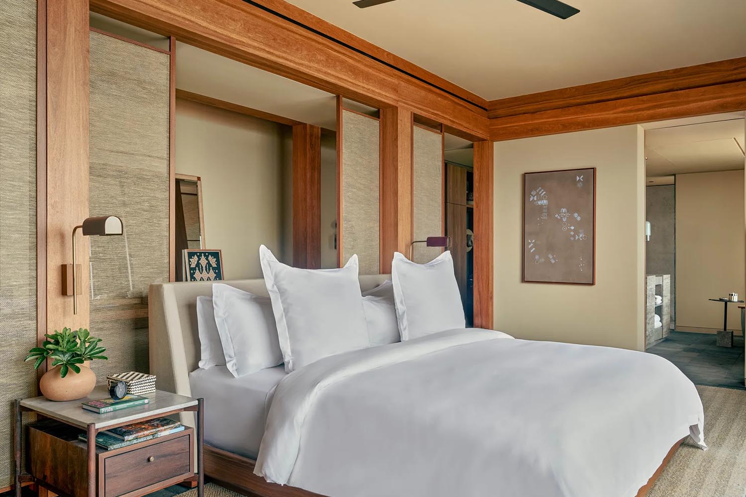 Flatland Rooftop Studio Suite LuxuriaVacations