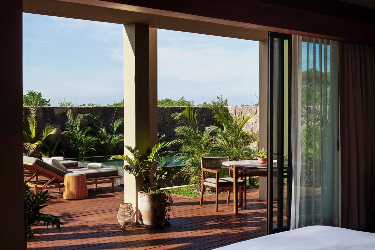 Flatland Two Bedroom Studio Suite LuxuriaVacations