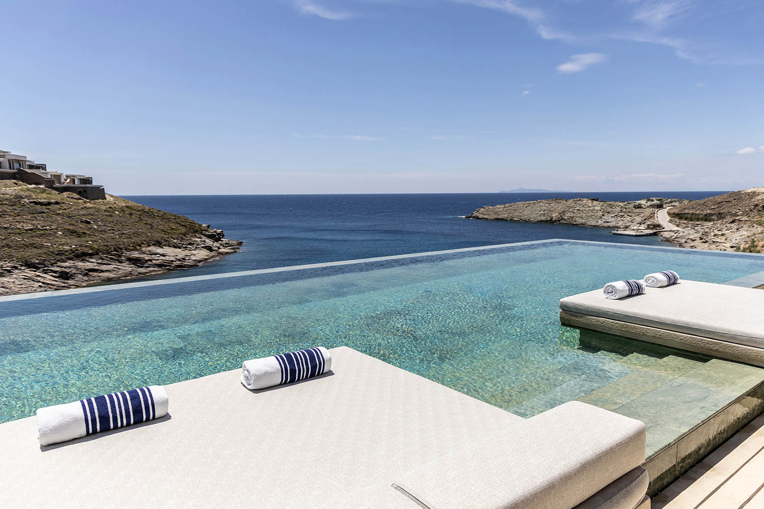 Four-Bedroom Grand Seafront Villa LuxuriaVacations