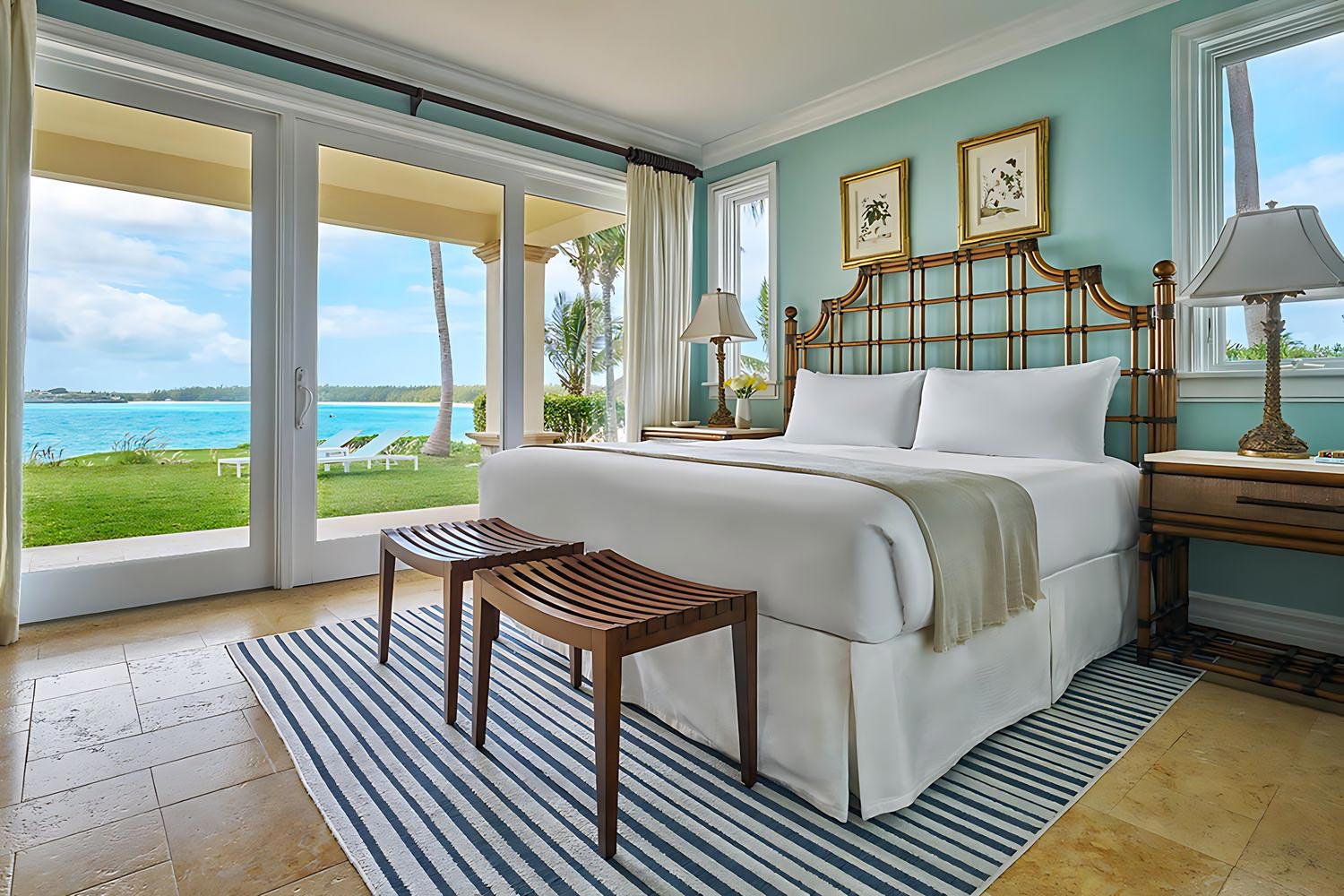 GIRR 3BR Ocean Front Villa LuxuriaVacations