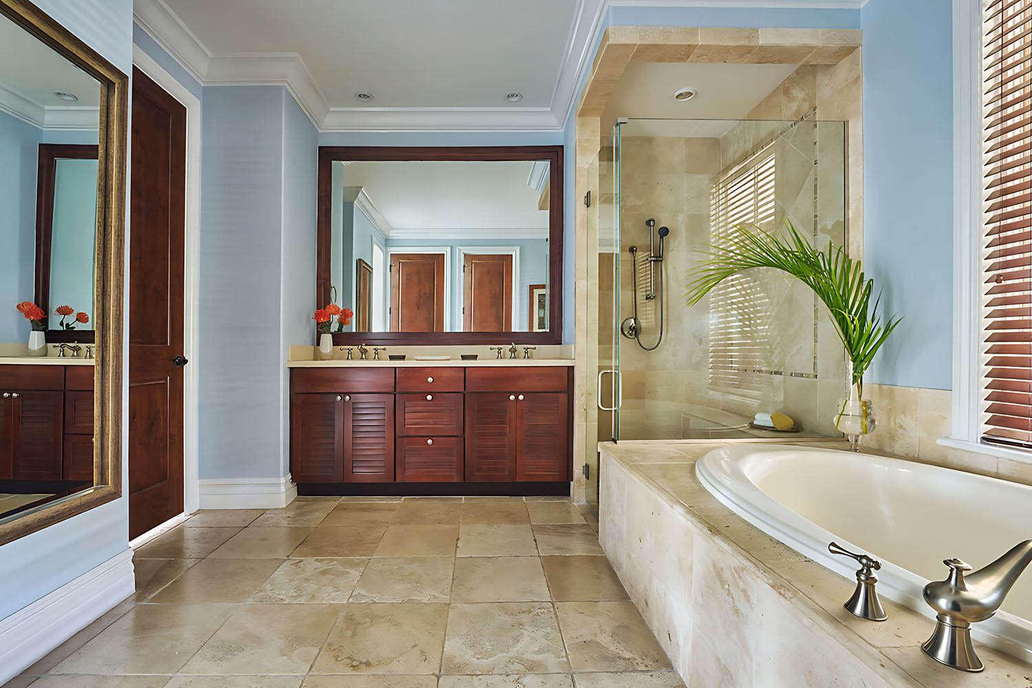 GIRR 3BR Ocean View Villa LuxuriaVacations