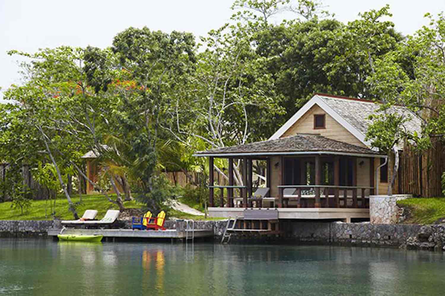 Lagoon Cottage LuxuriaVacations