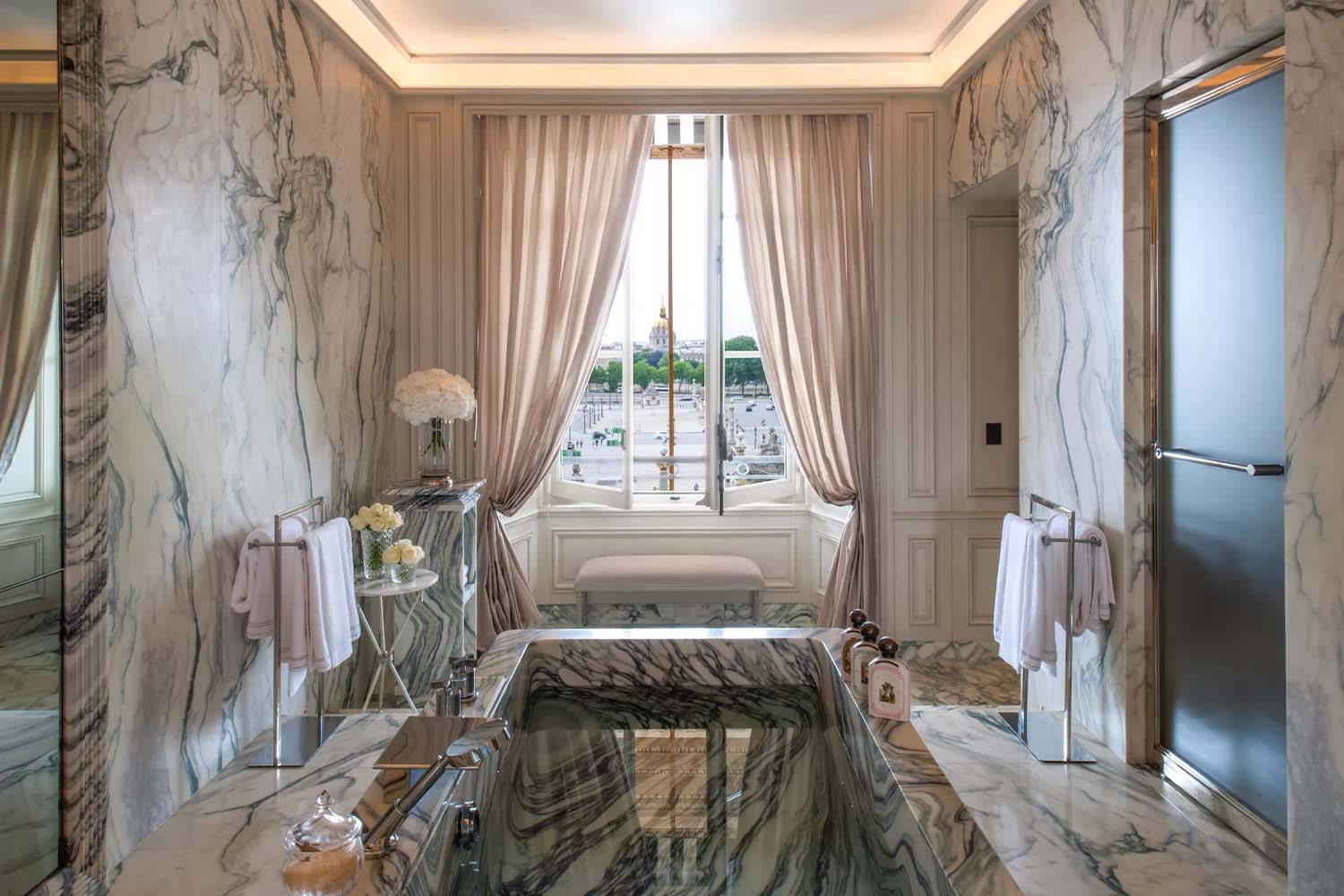 Grand Appartement Concorde LuxuriaVacations