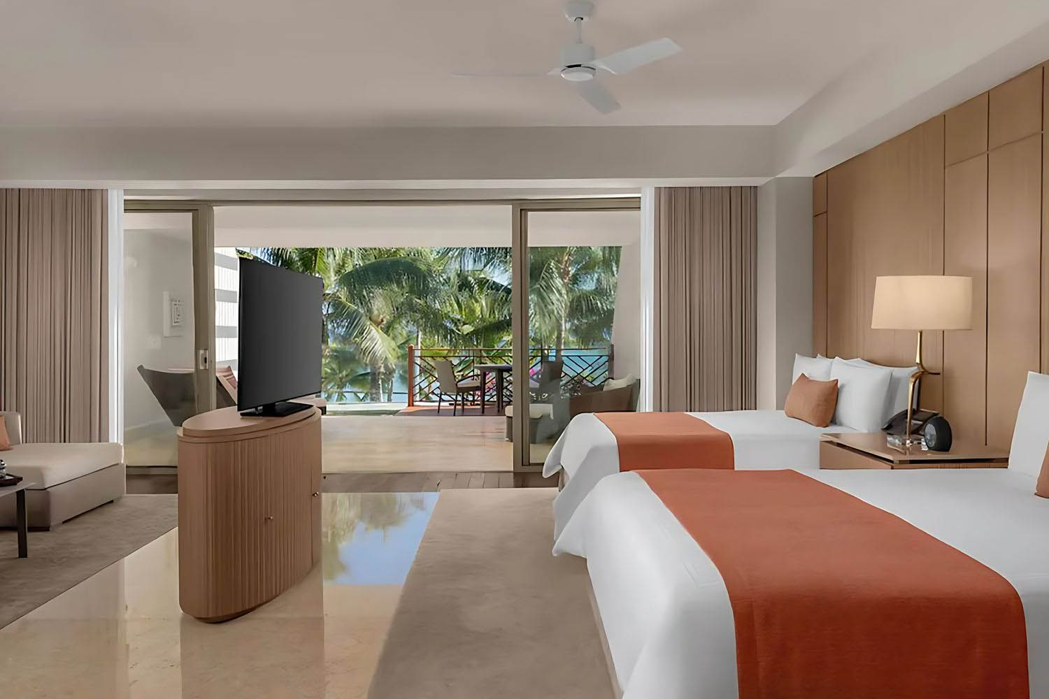 Grand Class Pool Suite Ocean Front LuxuriaVacations