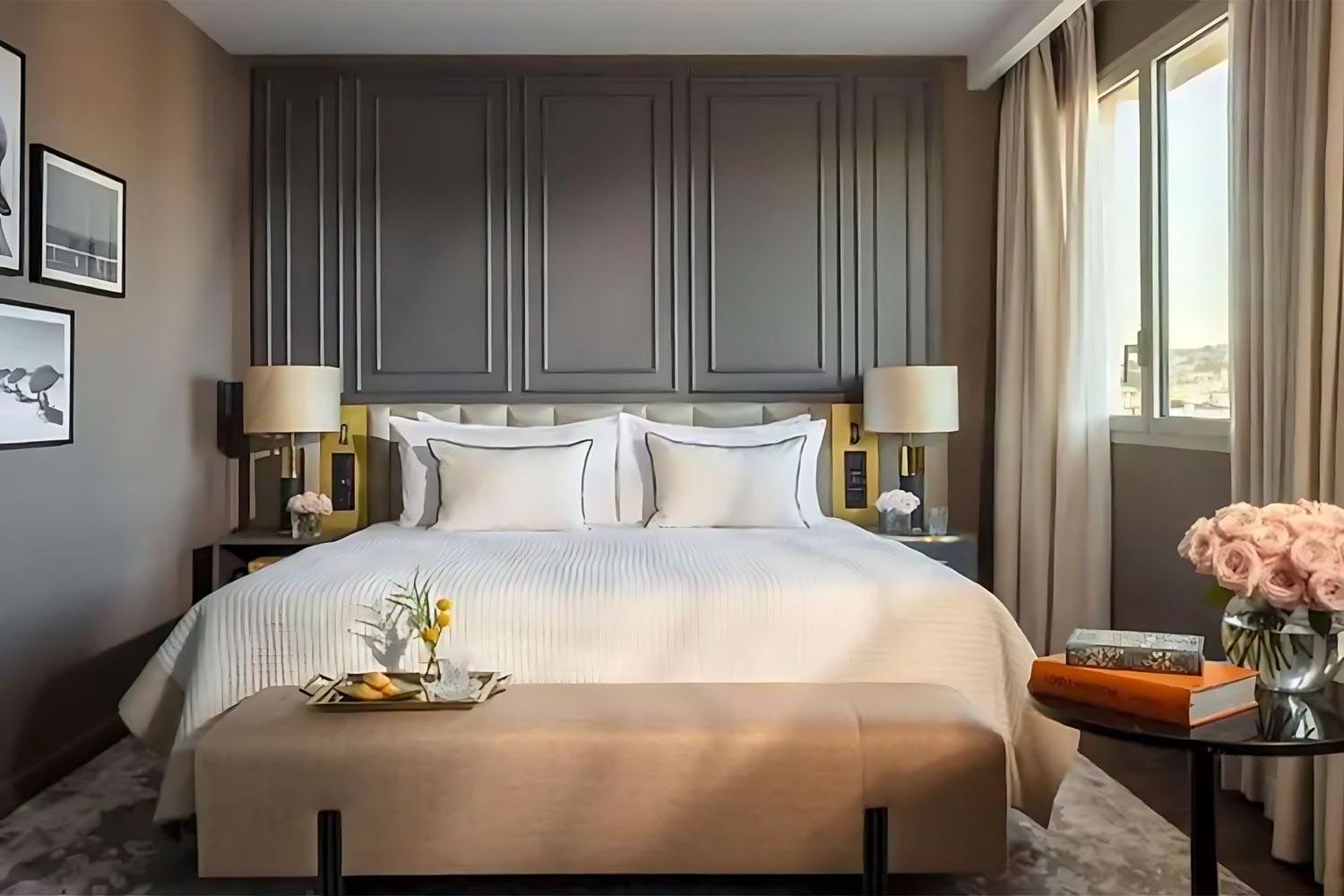 Grand Deluxe LuxuriaVacations