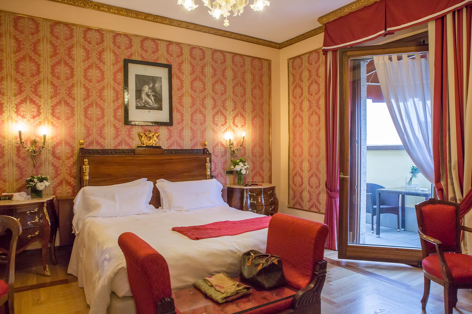 Grand Deluxe Room LuxuriaVacations