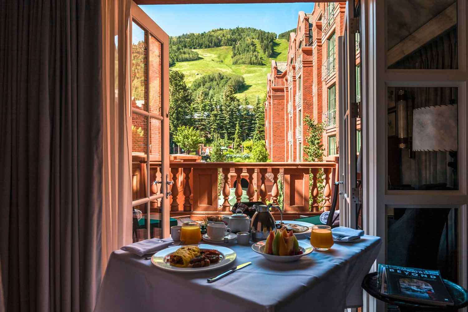 Grand Deluxe with Balcony Guest room, 2 Double, Balcony LuxuriaVacations