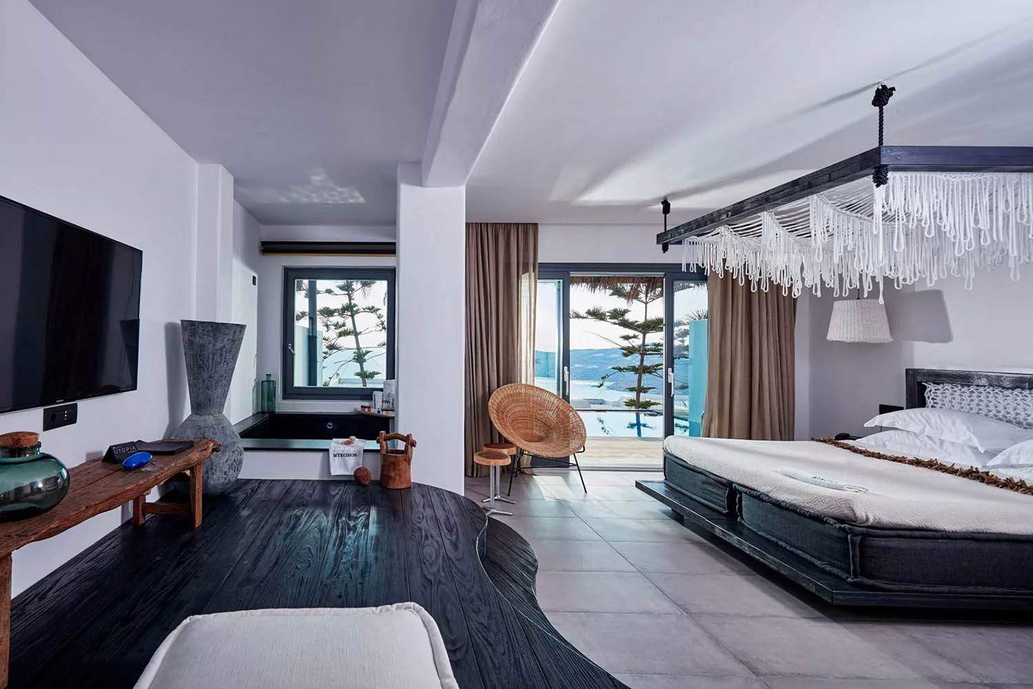 GRAND MAJESTIC Retreat Suite with Private Pool LuxuriaVacations